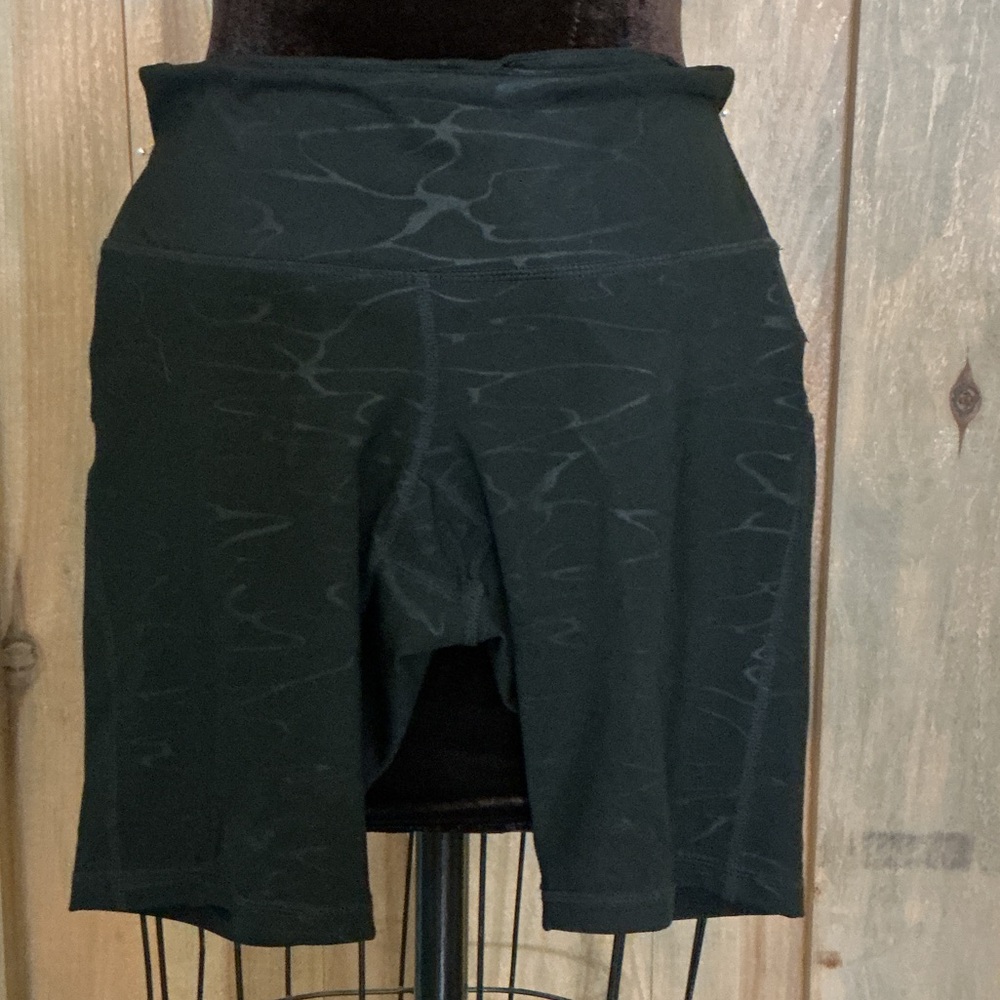 Old Navy Black Athletic Bike Shorts
